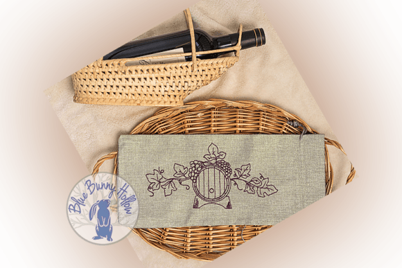 Wine Tasting 7: Linework Elegance for Boutique Apparel